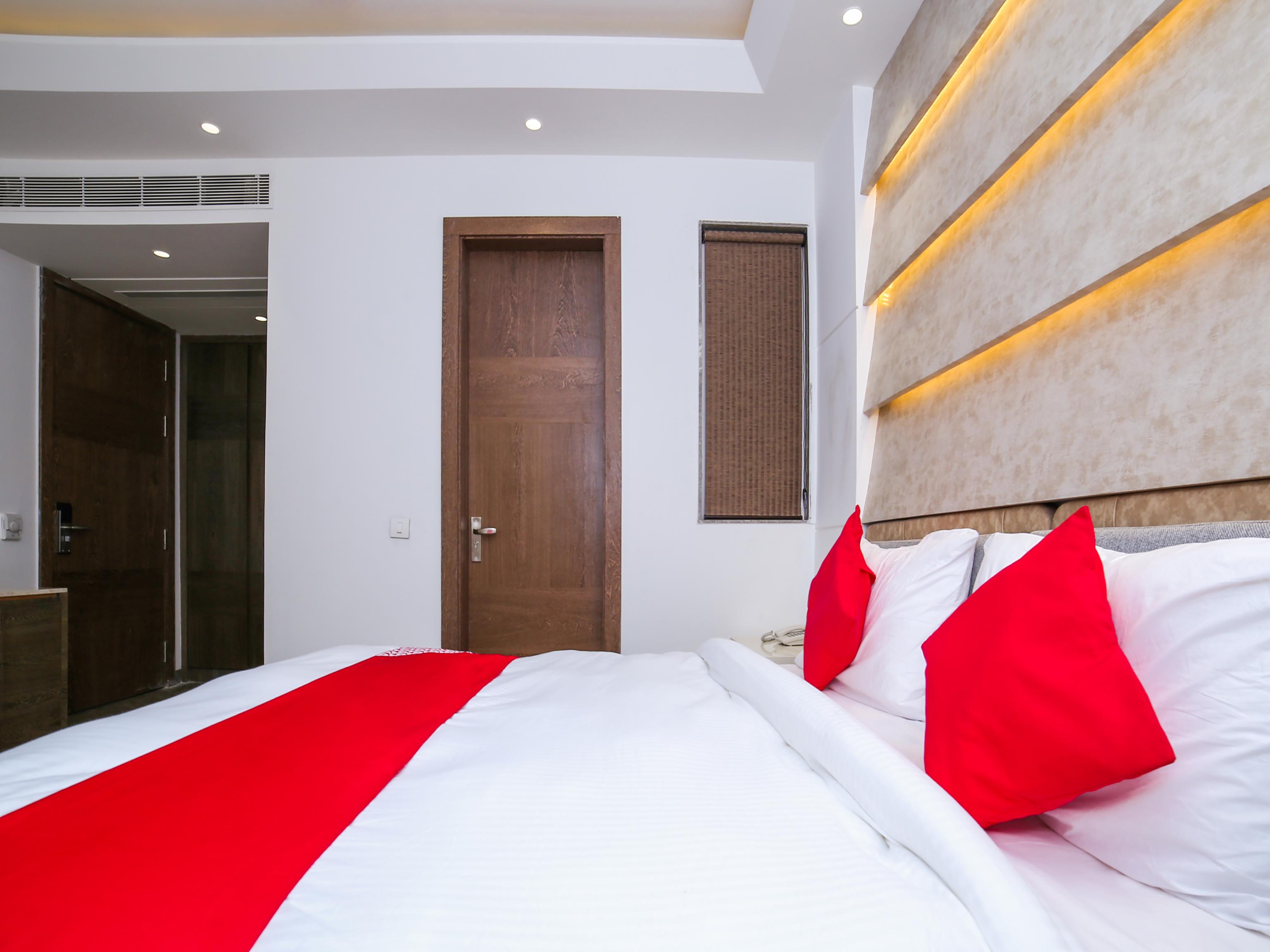 Townhouse Oak Hotel Dev Palace Dillí Exteriér fotografie